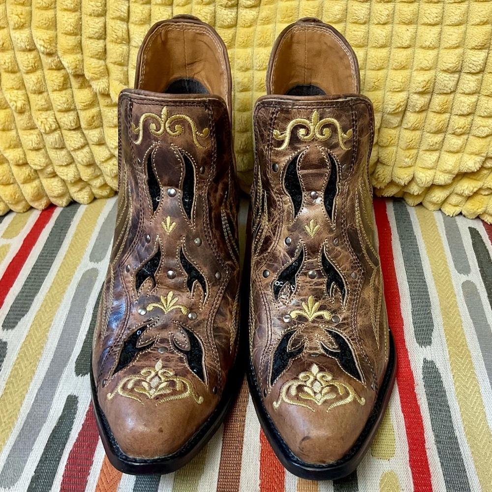 MYRA WESTERLY BOOTIES Distressed Leather, Embroidery & Sequins. PRICE FIRM!